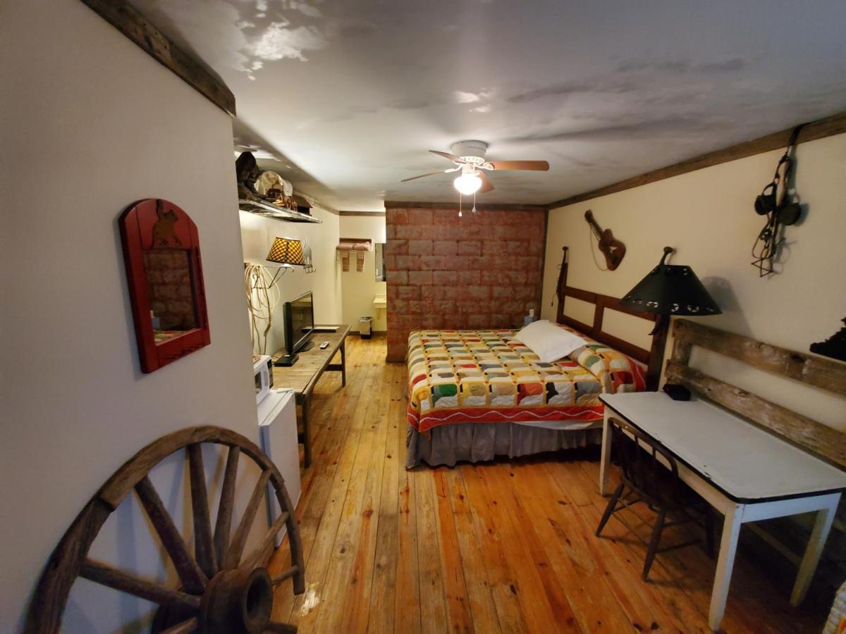 Jamesport Inn Eksteriør billede